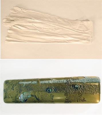 Lot 3814 - Japanese Lacquer Box with Kid Gloves Gold...