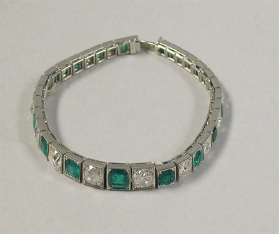Lot 423 - Diamond and Emerald Straight Line Bracelet