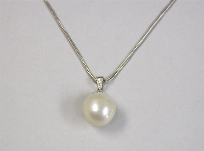 Lot 519 - Large South Sea Cultured Pearl Pendant and Chain