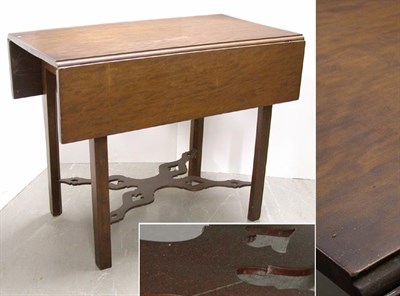 Lot 2064 - Chippendale Cherry Drop-Leaf Table New England,...