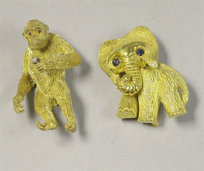 Lot 409 - Two Gold Animal Pins