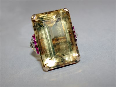 Lot 457 - Retro Citrine Ring