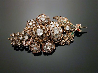 Lot 367 - Antique Diamond Flower Brooch