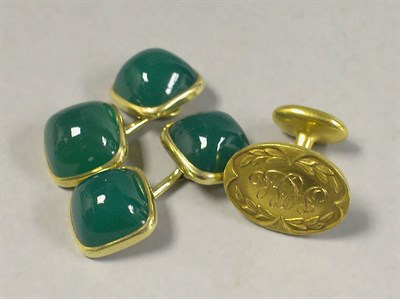 Lot 224 - Pair of Green Onyx Double Sided Cufflinks