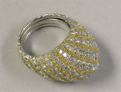 Lot 489 - Pave Diamond Dome Ring
