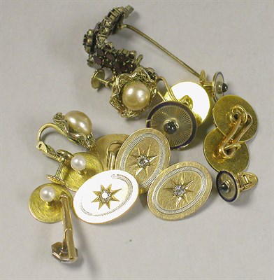 Lot 239 - Group of Assorted Gentleman's Jewelry and Fragments