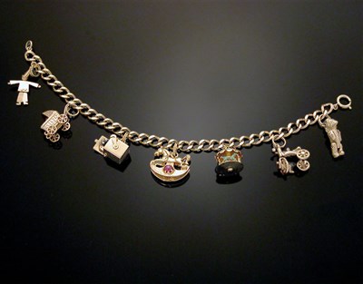 Lot 389 - Gold Charm Bracelet