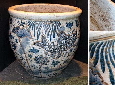 Lot 725 - Asian Blue and White Porcelain Fish Bowl