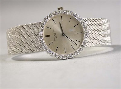 Lot 362 - Gentleman's Diamond Wristwatch