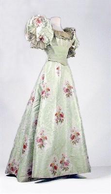 Lot 3378 - Geranium Sprig Warp Print Disassembled Gown...