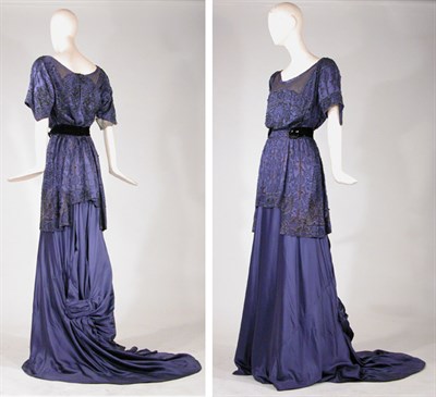 Lot 3391 - Maurer Midnight Blue Jet Embroidered Tunic Tea...