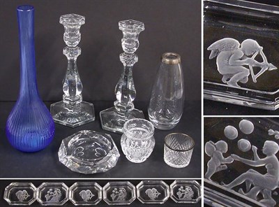 Lot 2267 - Miscellaneous Group of Glass Articles...