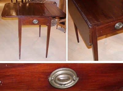 Lot 2521 - Federal Mahogany Pembroke Table Height 29...