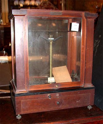 Lot 404 - Rosewood Jeweler's Scale