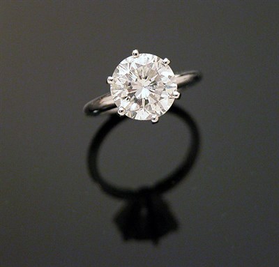 Lot 615 - Diamond Engagement Ring