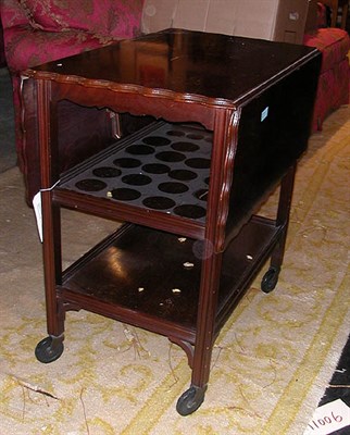 Lot 217 - Georgian Style Mahogany Tea Cart