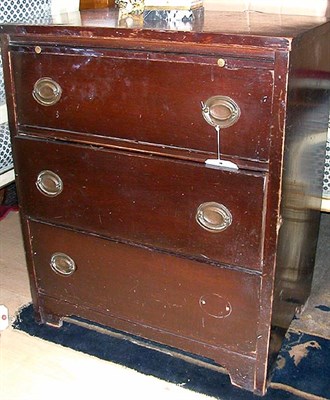 Lot 521 - Georgian Style Mahogany Bachelor's Chest