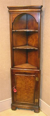 Lot 586 - Georgian Style Walnut Corner Cabinet