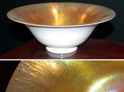 Lot 611 - Aurene Glass Bowl