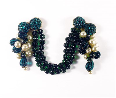 Lot 3089 - Eisenberg Chatelaine Pin USA, late 1930s Two...