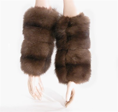 Lot 3663 - Pair of Sable Mitts Two skins wide, 11 inches....