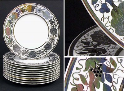 Lot 2067 - Set of Eleven Wedgwood Silver Lustre Dinner...
