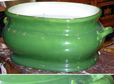 Lot 277 - Wedgwood Glazed Pottery Foot Bath