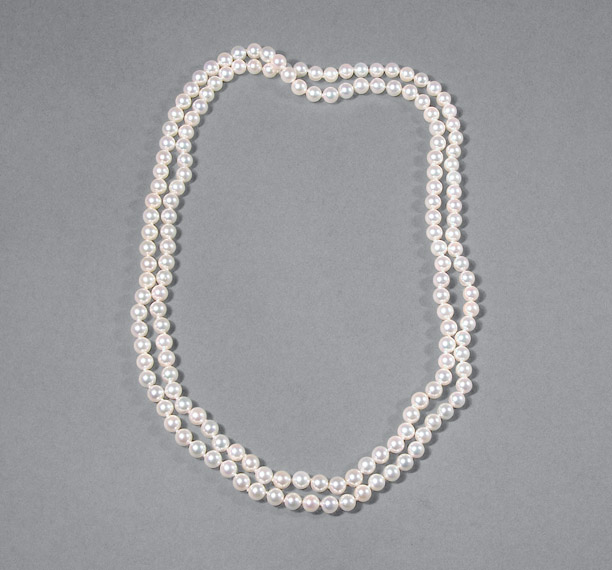 Lot 244 - Cultured Pearl Necklace