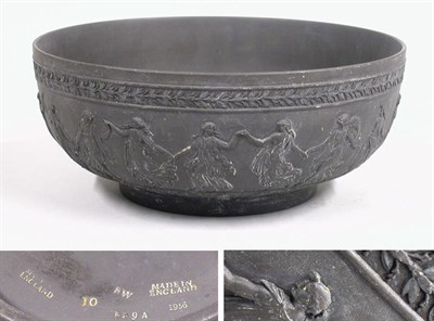Lot 2752 - Wedgwood Black Basalt Bowl Classical decoration.