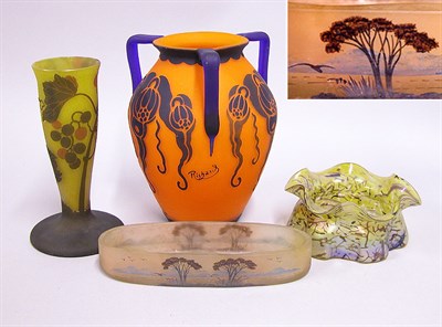 Lot 2488 - Group of Four Art Glass Articles Comprising a...