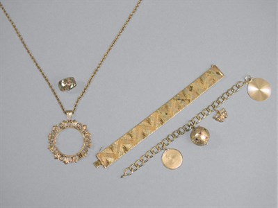 Lot 113 - Group of Gold Jewelry