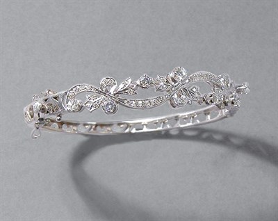 Lot 84 - Diamond Bangle