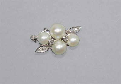 Lot 71 - Cultured Pearl & Diamond Clasp