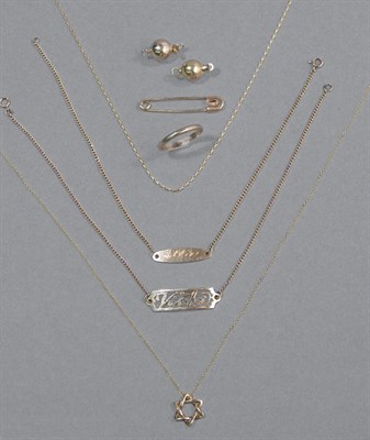 Lot 79 - Group of Gold Jewelry Items