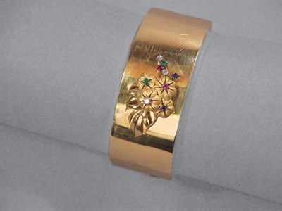 Lot 16 - Gold, Diamond & Gem-Set Bangle