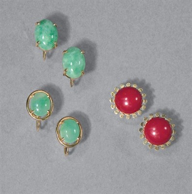 Lot 118 - Three Pairs of Earrings