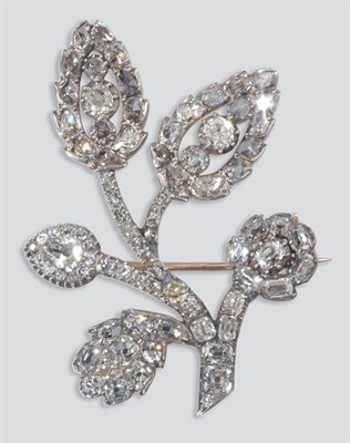 Lot 478 - Antique Diamond Flower Brooch