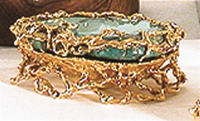 Lot 144D - Gold and Turquoise Box 18 kt. yellow gold,...