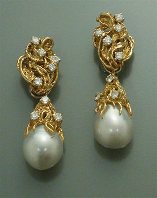 Lot 449 - Pair of Gold, Cultured Pearl and Diamond Pendant-Earclips
