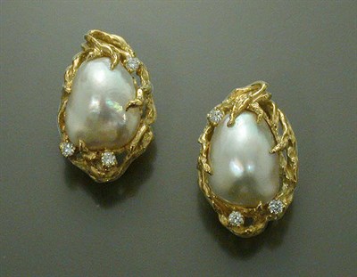 Lot 450 - Pair of Gold, Baroque Cultured Pearl and Diamond Earclips