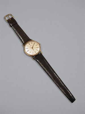 Lot 308 - Gold Wristwatch