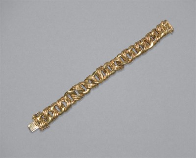 Lot 291 - Gold Bracelet