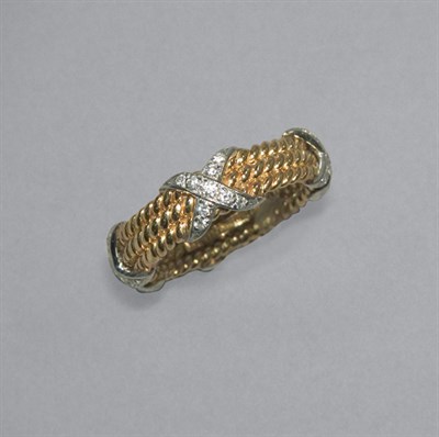 Lot 294 - Gold & Diamond Band Ring