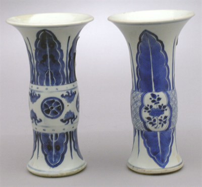 Lot 4091 - Two Chinese Blue and White Vases Kangxi Period...