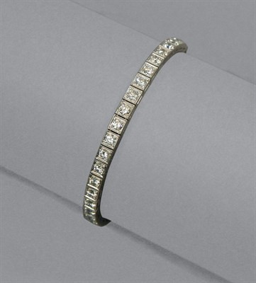 Lot 309 - Diamond Straightline Bracelet