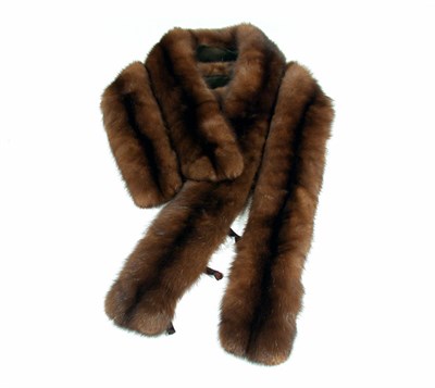 Lot 174 - Maximilian Two-Way Sable Stole Brown velvet...