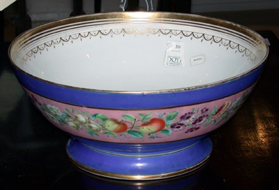 Lot 348 - Continental Pottery Center Bowl