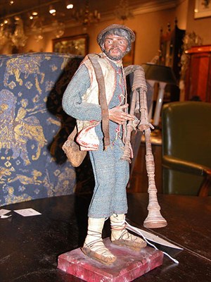 Lot 1179 - Continental Creche Figure