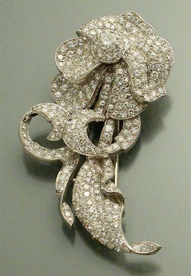 Lot 502 - Diamond Flower Clip-Brooch