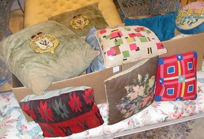 Lot 1091 - Two Boxes of Throw Pillows